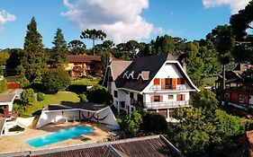 Casa Três Rios - Campos do Jordão